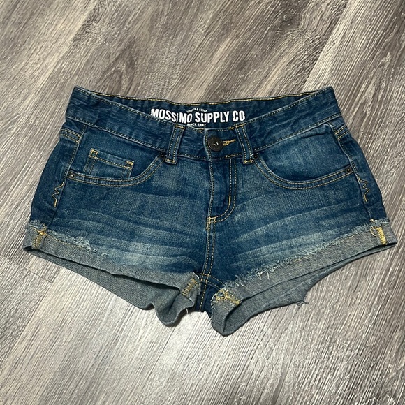 Mossimo Supply Co. Pants - FREE w/Bundle Mossimo Supply Co. Denim Jeans